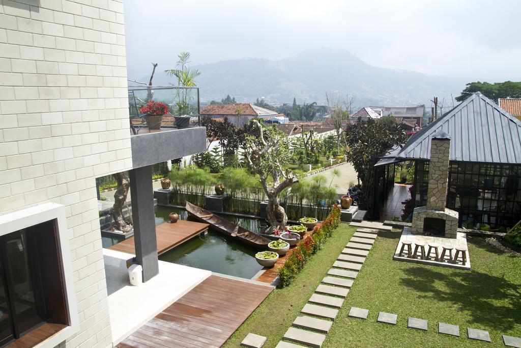 D Green Villa Lembang Quarto foto