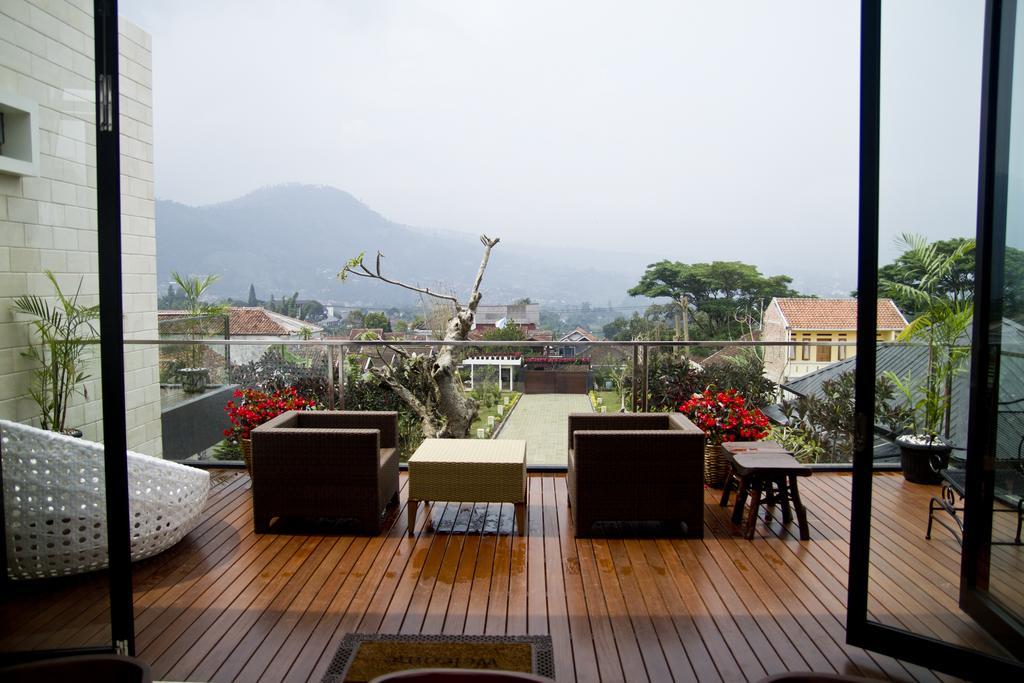 D Green Villa Lembang Quarto foto